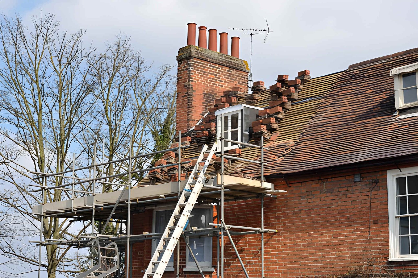 building near Ansty