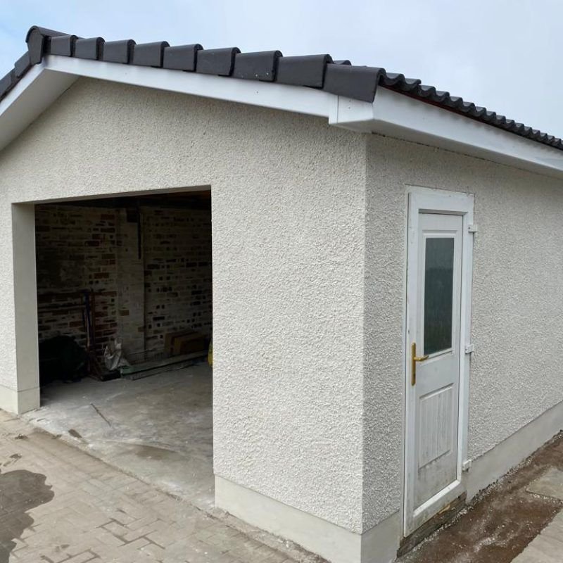 Rendering in Longford
